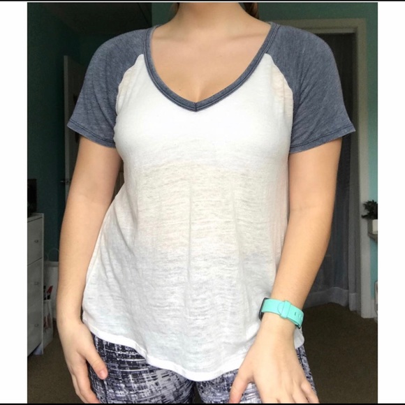American eagle t-shirt - Picture 1 of 2